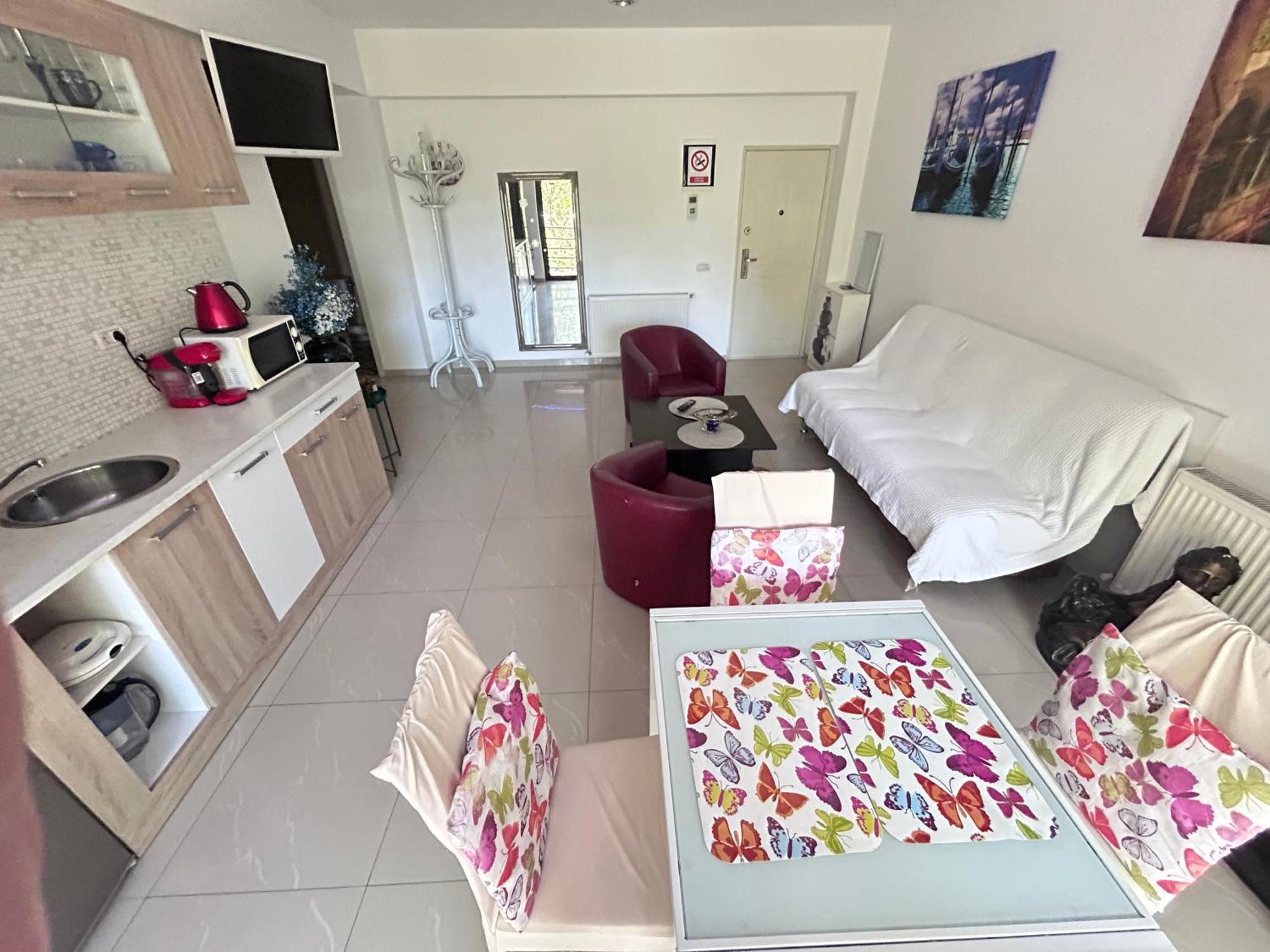 Park Apartment