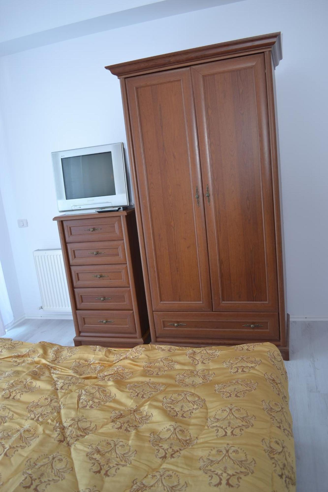 Park Apartment